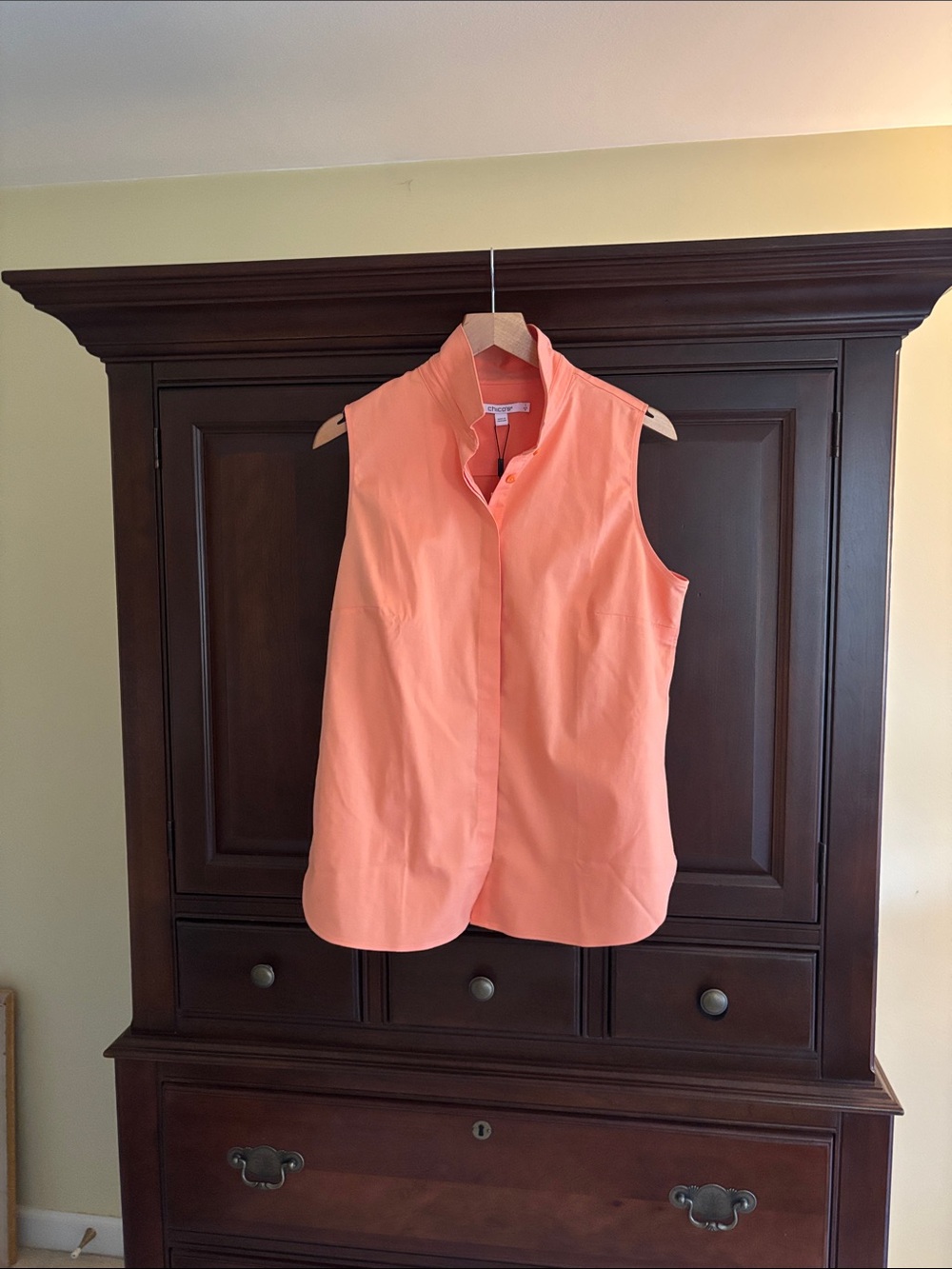 Chico's Coral Sleeveless Button-Front Shell